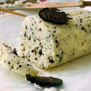 Burro al Tartufo nero
